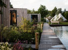 Zwier, de Vrijhaven, hotel com piscinas em Vinkeveen