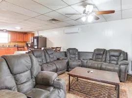 7 Mi to Dtwn Odessa Home with Large Yard!