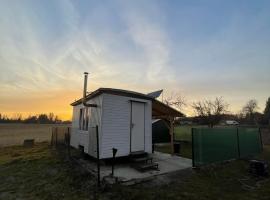 Maringotka u potůčku, κάμπινγκ πολυτελείας σε Černovice