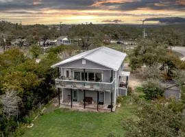 Panoramic View Canyon Lake Home