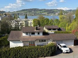 Spacious house with partial lake view, hotel v destinaci Luzern