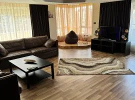 A luxury apartment,3 bedrooms