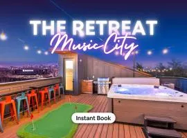 Luxury Hot Tub & Rooftop Deck Downtown Nashville