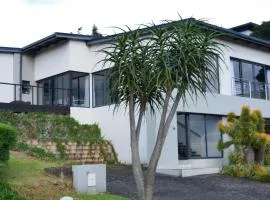 3 Bedroom Luxury Gated Estate Home