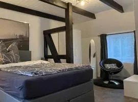 Fachwerkhaus mit 2 getrennten Schlafzimmern, Wohnzimmer und Küche