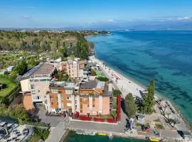 MGH Luxury - Residenza La Perla Peschiera Lakefront