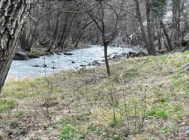 Borjak vikendica, hotel v destinaci Kamenica
