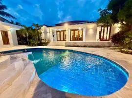 Tropical Roga Villa with Private Pool