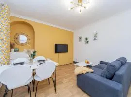 Newly renovated, bright and stylish flat