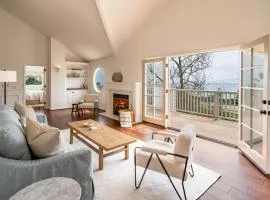 Ocean Breeze Abode by Paradise Retreats