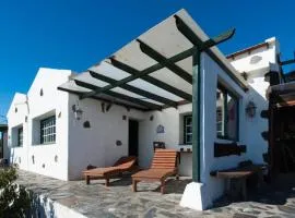Encantadora Casa Rural con Vistas Preciosas para 4 Personas