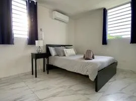 Modern Family Home 5 Minutes from Beach