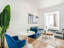 319-B Sleek Modern 1BR w outdoor space Union Square WD in Unit