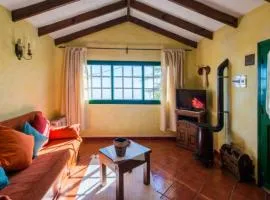 Casa con vistas y BBQ en un Entorno Acogedor