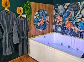 Suite Passion - Jacuzzi privé - Table massage