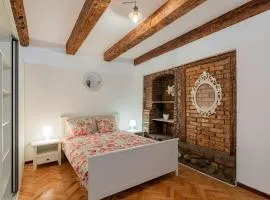 Hirscher Historic Residence