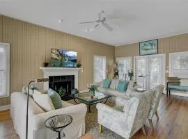 85 Grand Pavilion by AvantStay Walk to the Beach Spacious Porch