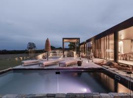 Zensi Retreat - House, hotel v destinaci Eurunderee
