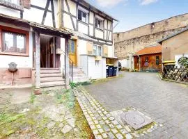 Amazing Home In Bouxwiller With Wifi