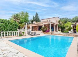Beautiful Home In Mougins, hotel in Mougins