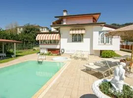 Awesome Home In Stiava With Wifi