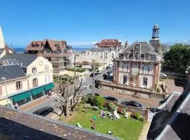 Vue mer - Superbe Appartement à 50 m de la plage et du centre ville