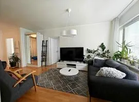 Spacious and bright 2 bedroom apartment