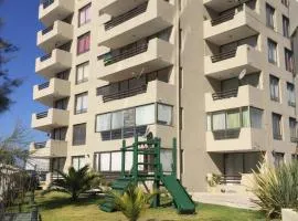 Dpto frente a la playa la Herradura con Piscina