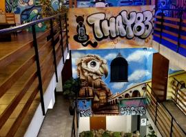 PARTY HOSTEL THAY Miraflores Lima, hostel στη Λίμα