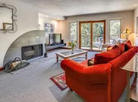 Spacious Top Floor Condo Aspen