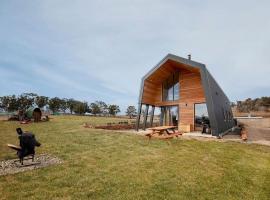 Avonside Alpine Estate 1 - Jindabyne, agroturismo en Coolamatong