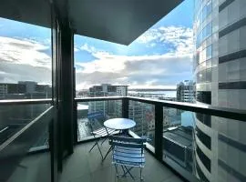 Beautiful Apartment w sea view