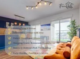 Chic & Cosy - Private Parking - Between Paris & DisneyLand - 5min TrainStation, Big Mall
