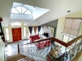 JResidences - 5 Bedrooms Cozy Home