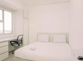 Cozy Stay Studio at Urbantown Serpong Apartment By Travelio