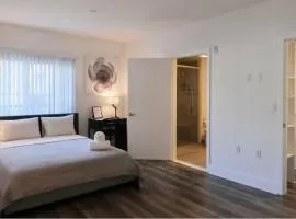 A 5-Star Private Room For Rent