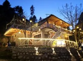The Cozy Monks - Tirthan Valley