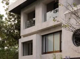Rakuhotel