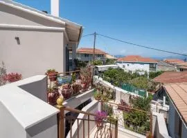 Lakis Superior Apartment