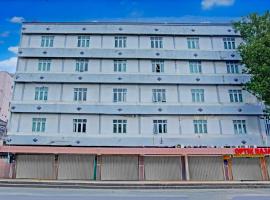 Dancenterak Palembang Near Jembatan Ampera Formerly Azzura Hotel、パレンバンのアパートメント