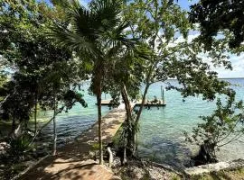 Villa Lotta - private access to lagoon