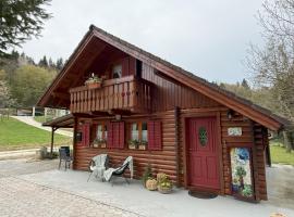 Počitniška hiša z dvema spalnicama Sauna & Jacuzzi, villa in Gorica pri Slivnici