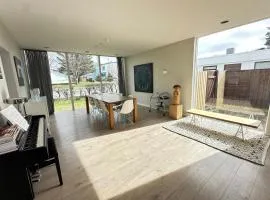 Modern family friendly house in Seltjarnarnes - Birta Rentals