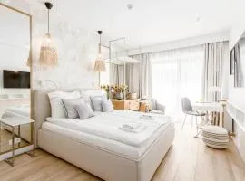 Apartamenty Chmielna 10 - kompleks Deo - Old Town by Rent like home