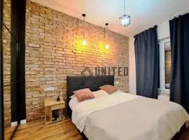 Apartment with terrace, next to the train station and OLD town