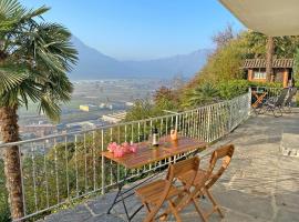 Casa Nido di Rondine by HolAp, hotel en Agarone