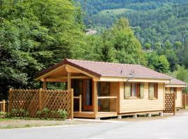Camping Onlycamp le Martinet, hotel en Villard-Saint-Sauveur