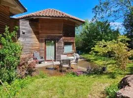 Mini casa con jardín