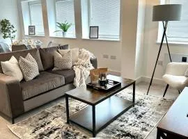 Copper Suite - 2Bed Elegance - Parking
