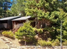 Chalet Des Oursons, Capcir Pyrénées Catalanes – hotel w mieście Puyvalador